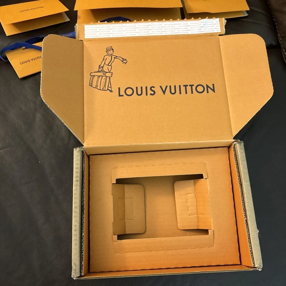 Louis Vuitton Empty Bags And Empty Shipping Box